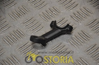 STAFFA SUPPORTO DESTRO FRECCIA ANTERIORE NUOVO ORIGINALE