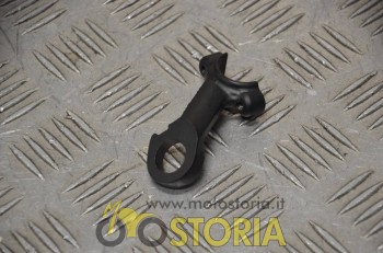 STAFFA SUPPORTO DESTRO FRECCIA ANTERIORE NUOVO ORIGINALE